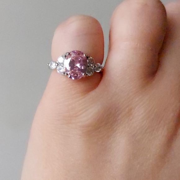 925 Sterling Silver Pink CZ Ring - Picture 4 of 7